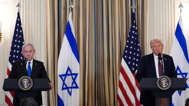Trump presents the plan to end the war in the Gaza Strip, Israel agrees and the world awaits Hamas