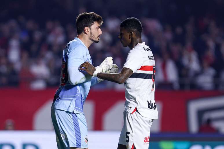 Vent the defender suspended after the sequence of negative times