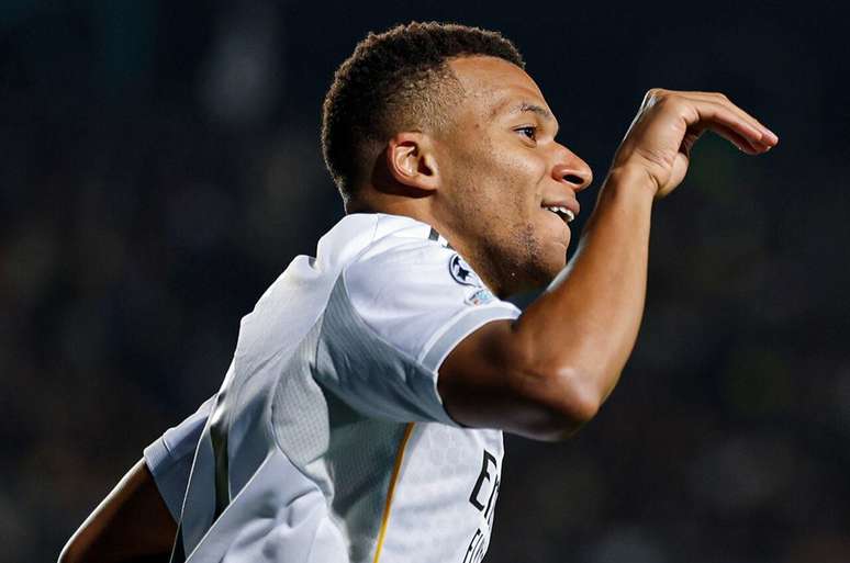 Mbappé fez hat-trick na vitória do Real Madrid sobre o Kairat Almaty, pela Liga dos Campeões –
