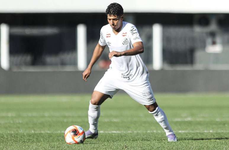 Promessa da Vila Belmiro tem multa rescisória superior a R$ 600 milhões –