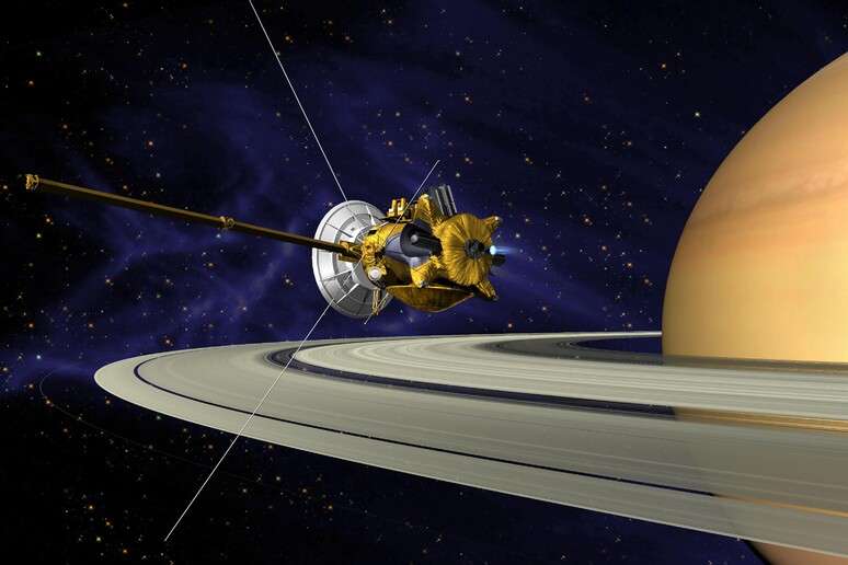The research indicates the possibility that the Luna di Saturno to host life