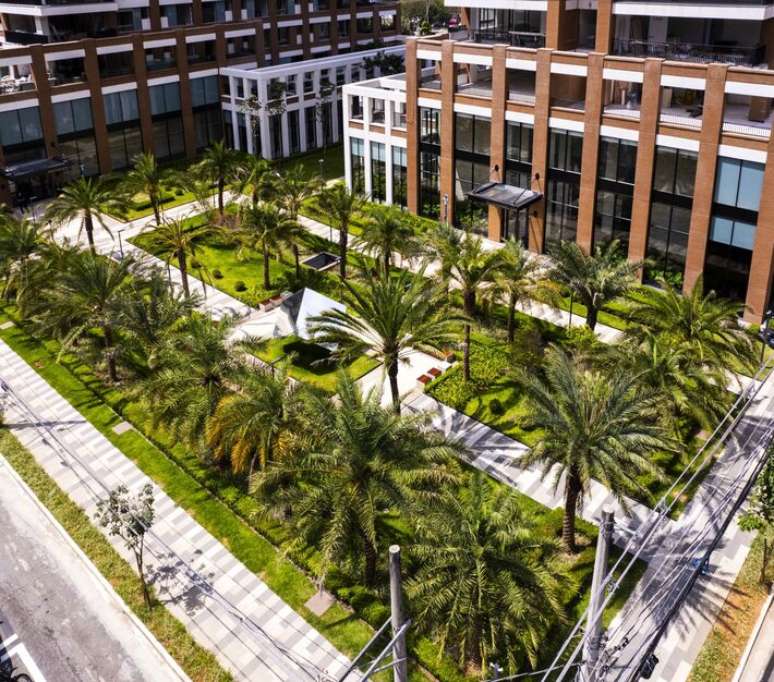 Master Real Estate 2025 Works Awards portraying new directions of homes and business in the country