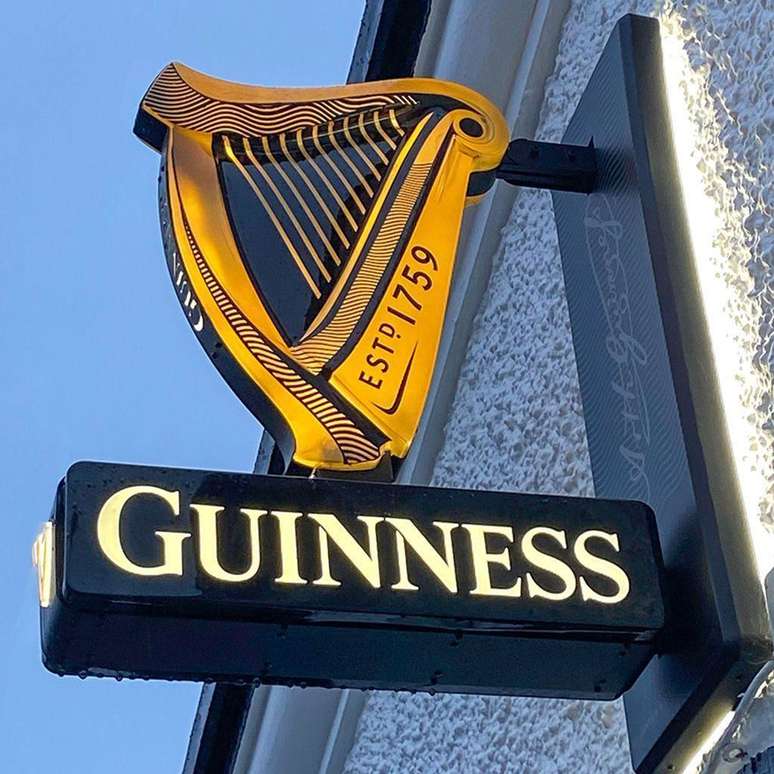Atualmente, a cerveja Guinness é adorada mundialmente, com mais de 10 milhões de copos consumidos todos os dias
