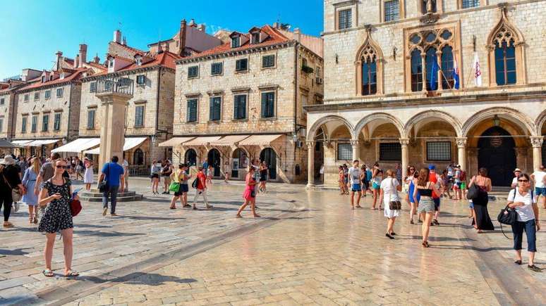 Os turistas podem visitar mais facilmente as muralhas e os museus da cidade com o Passaporte Dubrovnik