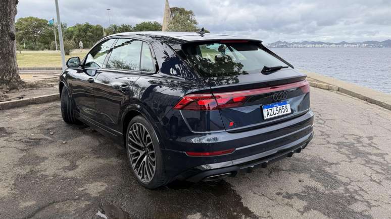 Audi Q8 Performance Black 2025