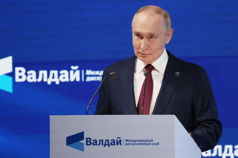 Em discurso no sul da Rússia, Putin comentou militarização da UE