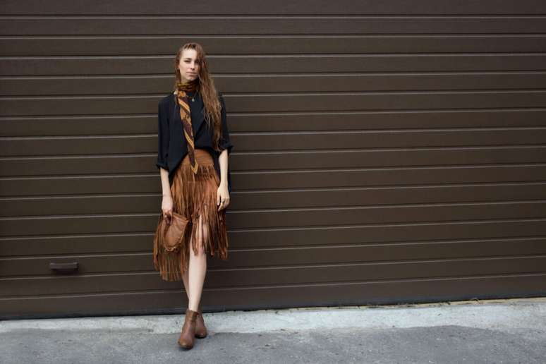 As franjas em saias e camisas prometem ganhar espa&ccedil;o no ver&atilde;o brasileiro 