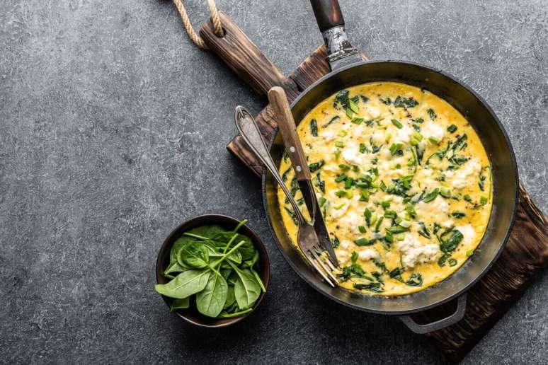 Spinach and cottage cheese omelette 