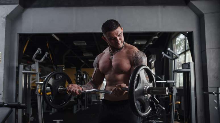Why do the muscles tremble during exercises? I wait