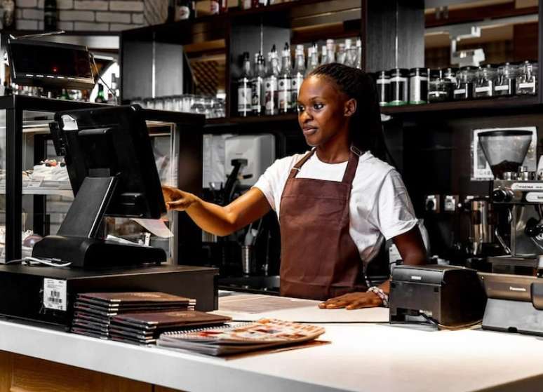 Em site oficial, programa de recrutamento Start, da Alabuga, promete vagas de emprego, curso de idioma e alto sal&aacute;rio, mas empresa &eacute; acusada de esquema de tr&aacute;fico humano