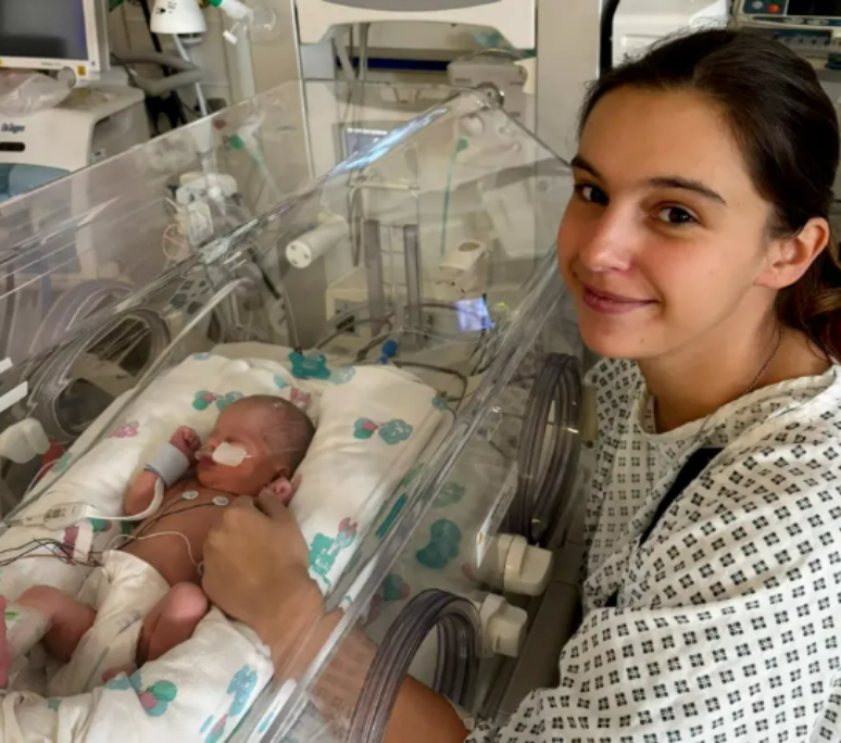 Jovem d&aacute; entrada em hospital com suspeita de apendicite e descobre que est&aacute; em trabalho de parto