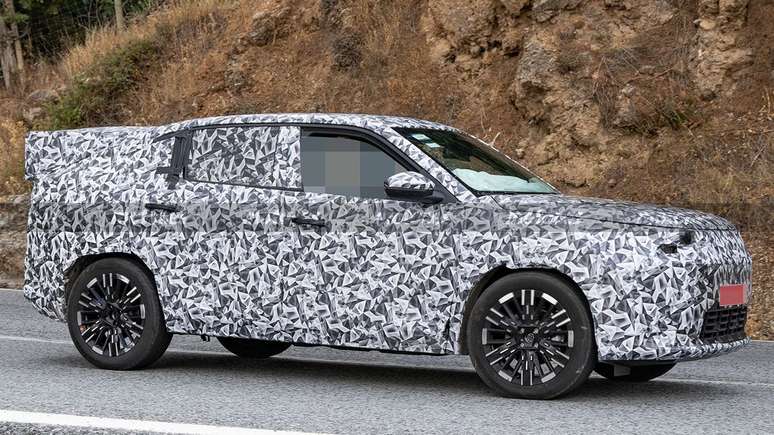 Próxima geração do Fiat Fastback em testes na Europa