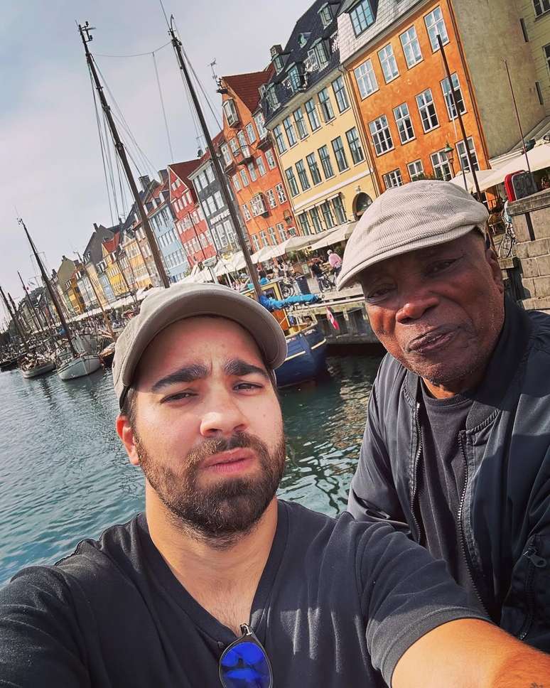 Filho de Milton Nascimento fala pela primeira vez após diagnóstico de demência