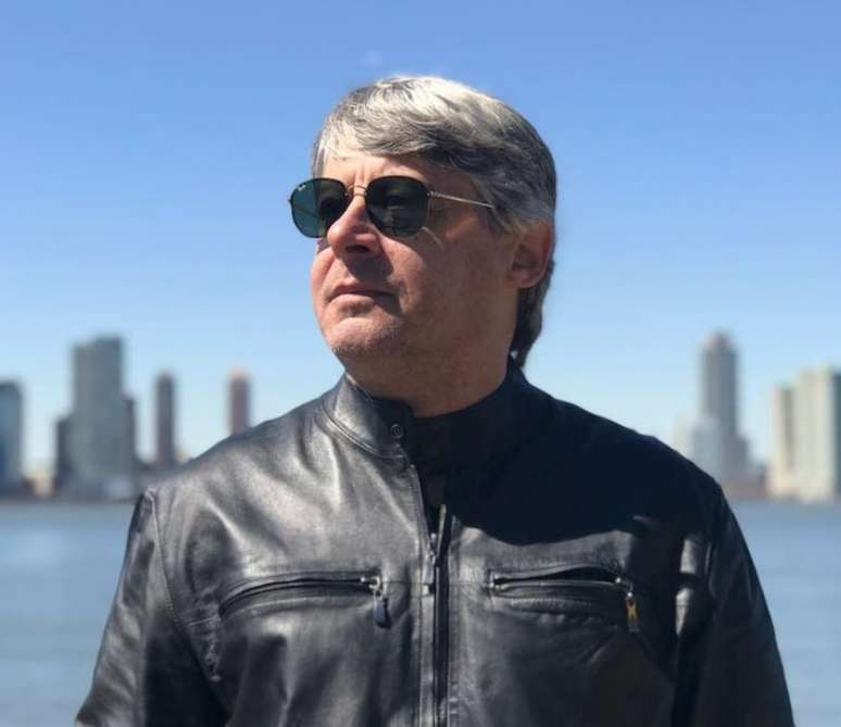 Subsecretário Sandro Rogério Pardini foi alvo de mandados busca e apreensão; nesta sexta, pediu exoneração do cargo