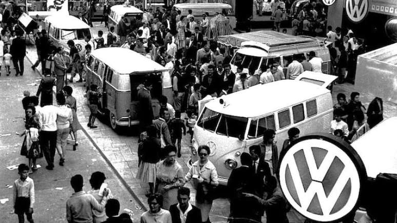 VW Kombi no primeiro Sal&atilde;o do Autom&oacute;vel de S&atilde;o Paulo