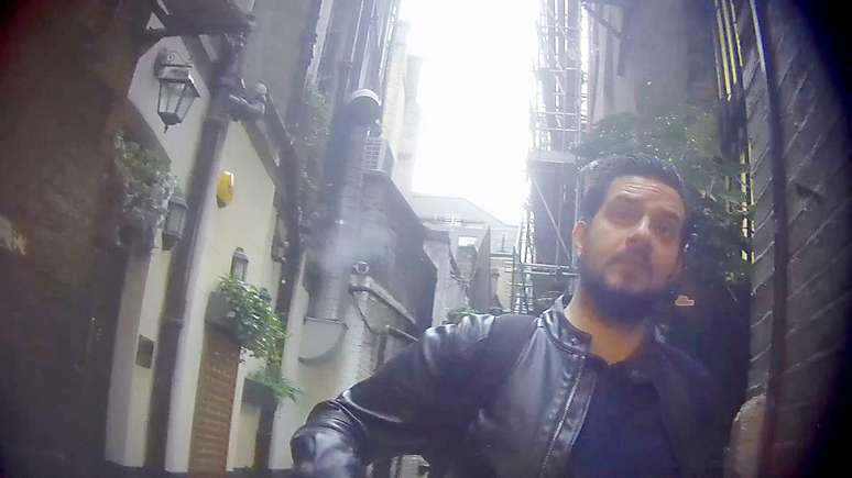 O policial Martin Borg disse que os mu&ccedil;ulmanos 'nos odeiam' e classificou o isl&atilde; como um 'problema s&eacute;rio'