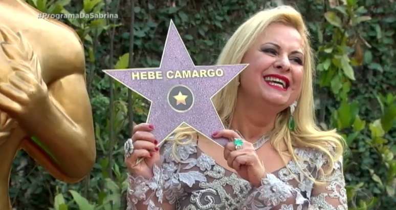 Empres&aacute;ria de sucesso na noite de SP, Lilian Gon&ccedil;alves sonhou ver artistas homenageados como acontece em Los Angeles