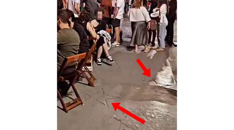 Hoje, as estrelas est&atilde;o cobertas de tinta e n&atilde;o lembram em nada a ideia original