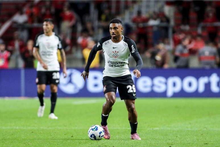 Vitinho foi um dos reforços do Corinthians na temporada
