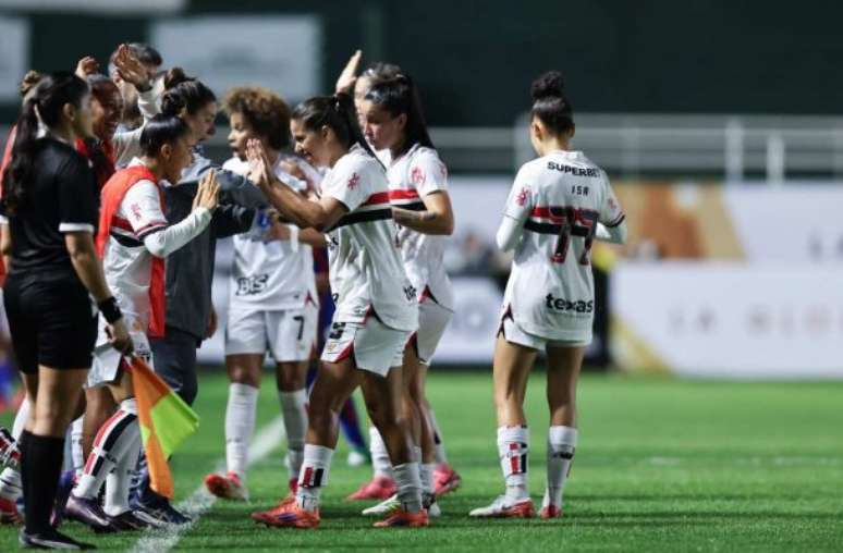 Millene fez  o primeiro gol da história das Soberanas na Libertadores –
