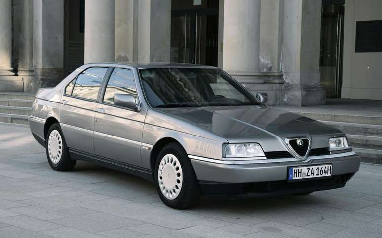 Alfa Romeo 164