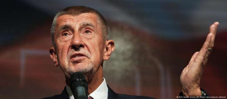 Andrej Babis quer voltar a ser primeiro-ministro da República Tcheca