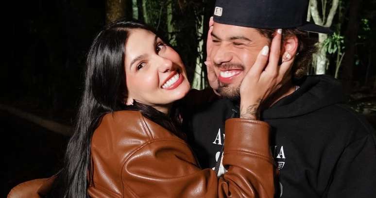 Ana Castela e Zé Felipe postaram fotos juntos no feed do Instagram