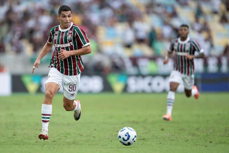 Serna (Fluminense) durante jogo contra o Botafogo, no dia 28.09.2025