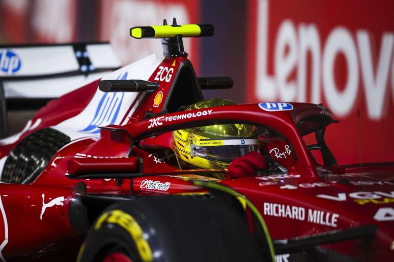 Lewis Hamilton durante final de semana em Singapura