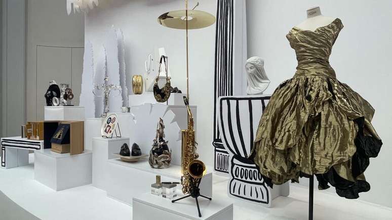 Ao todo, 32 Maisons de Luxo exibem seus ateliês no Grand Palais, em Paris, assim como 18 escolas de excelência da França em Moda, Artesanato e Design. Em Paris, em 3 de outubro de 2025.