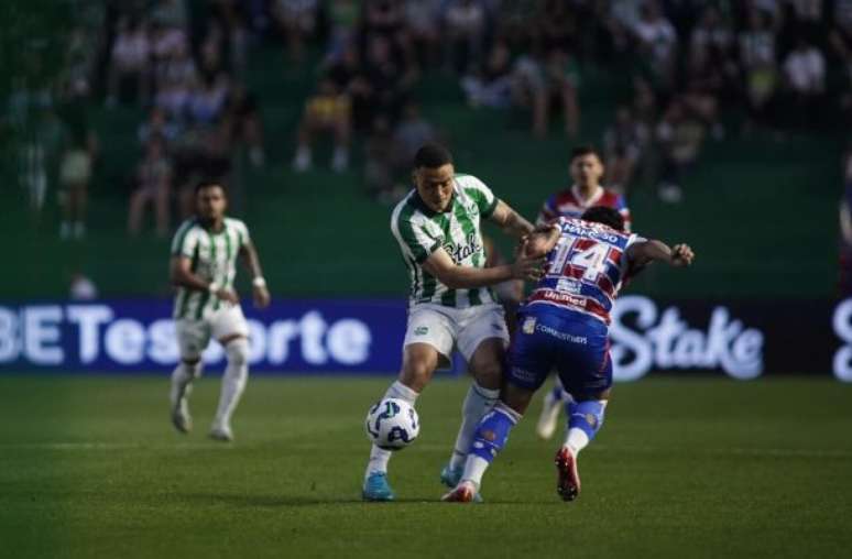 Rafael Bilu abre placar para  o Juventude, mas Leão vira e vence no Alfredo Jaconi –