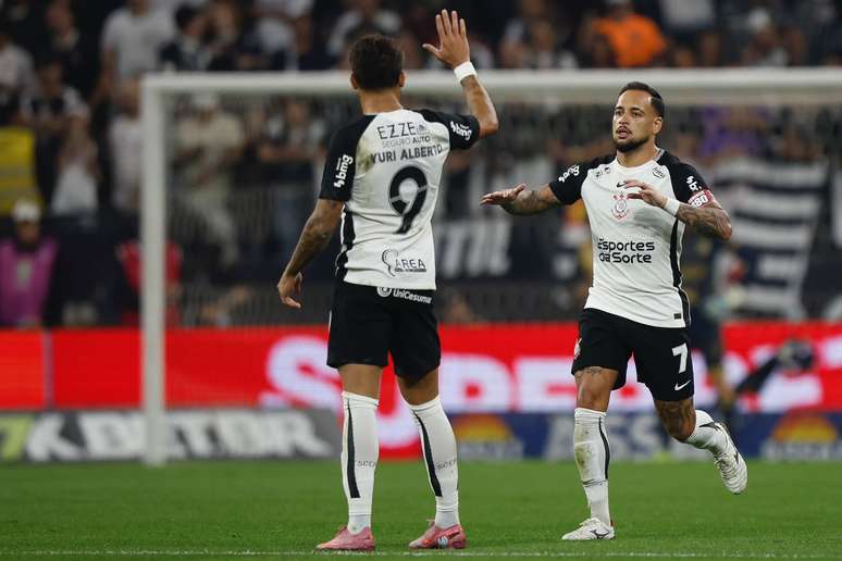 Capa: Maycon e Yuri Alberto, Corinthians