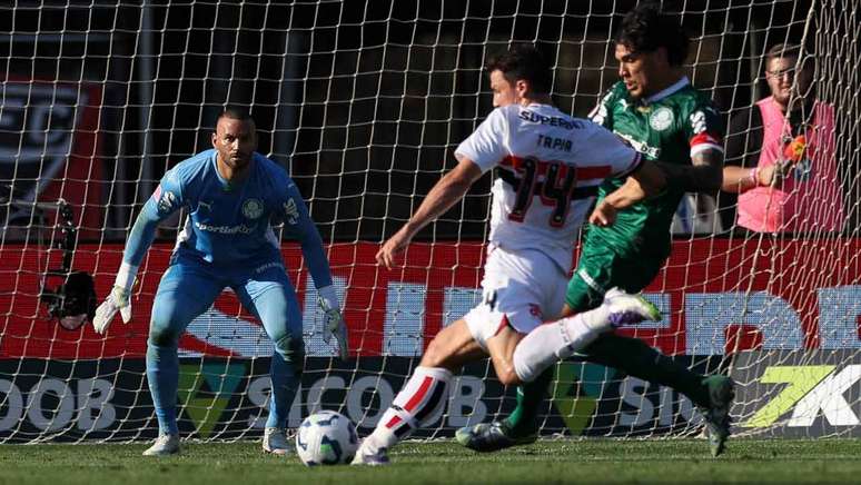Tapia has been overturned in the area and the judge do not mark a penalty -