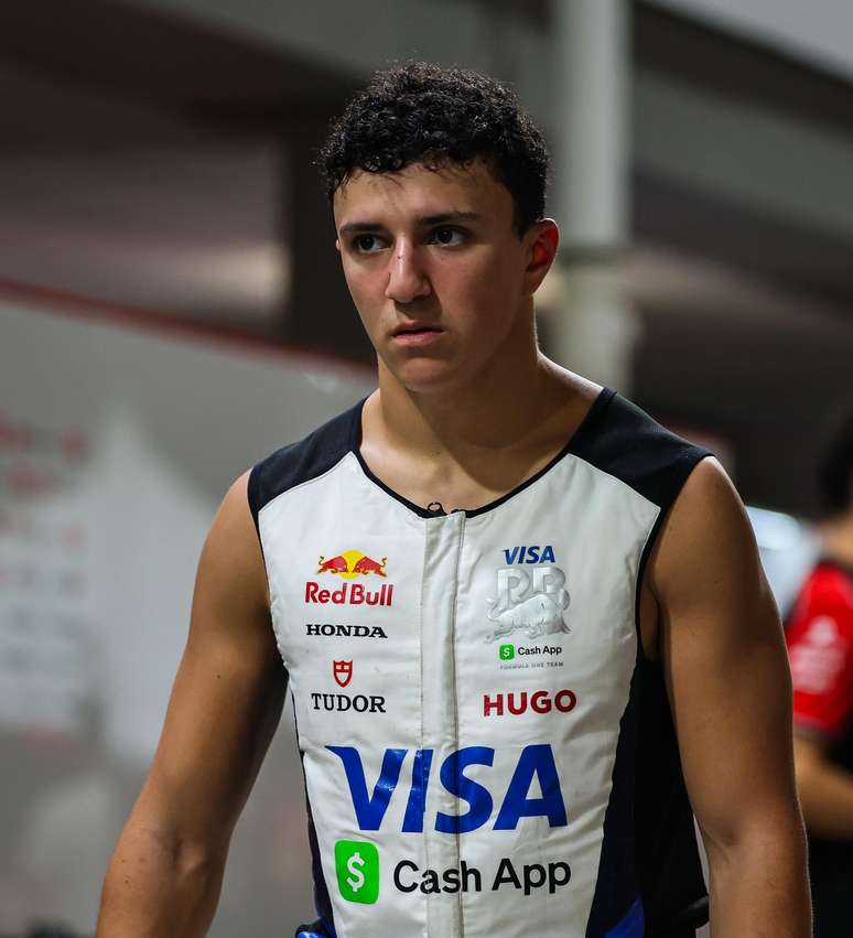 Isack Hadjar após GP de Marina Bay em Singapura