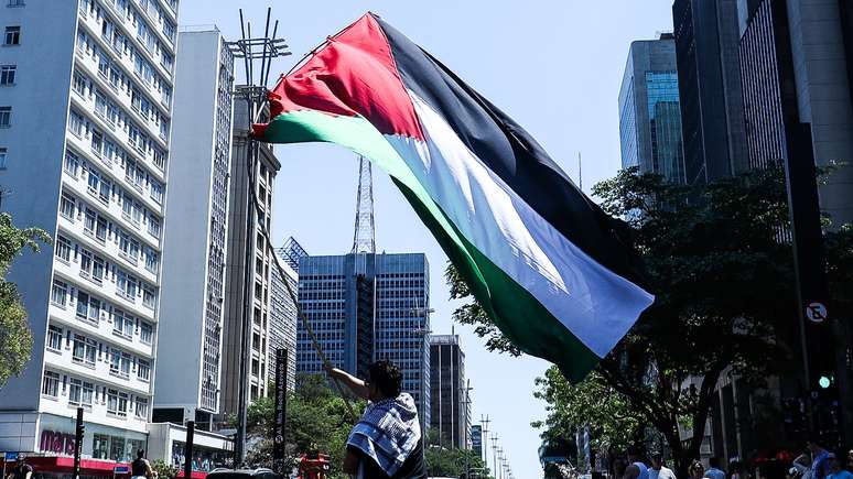 Estima-se que 19% das crianças com menos de cinco anos que vivem na Cidade de Gaza apresentem sinais de desnutrição.