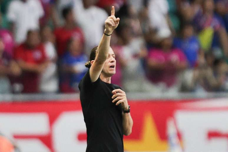 Para o colunista do Jogada10, Roberto Assaf, Filipe Luís não encontrou soluções para o Flamengo.