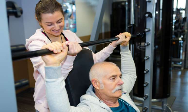 Can you have a bodybuilding in the elderly? See the advice