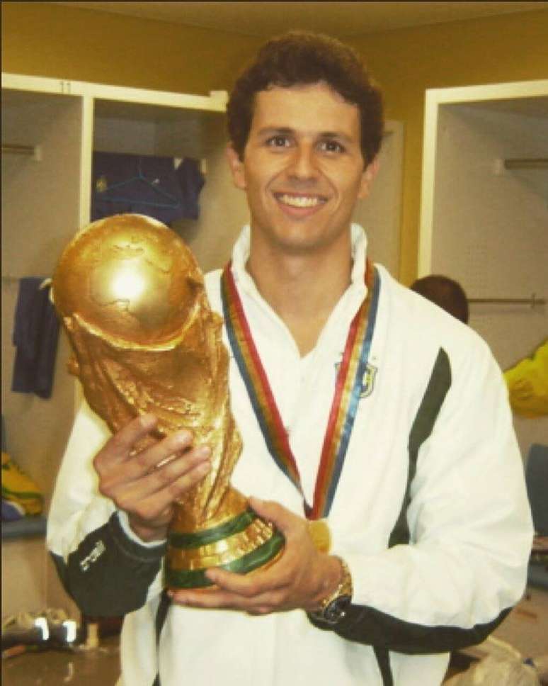 Rodrigo Lasmar já trabalhava na Seleção Brasileira na conquista do penta – Arquivo Pessoal