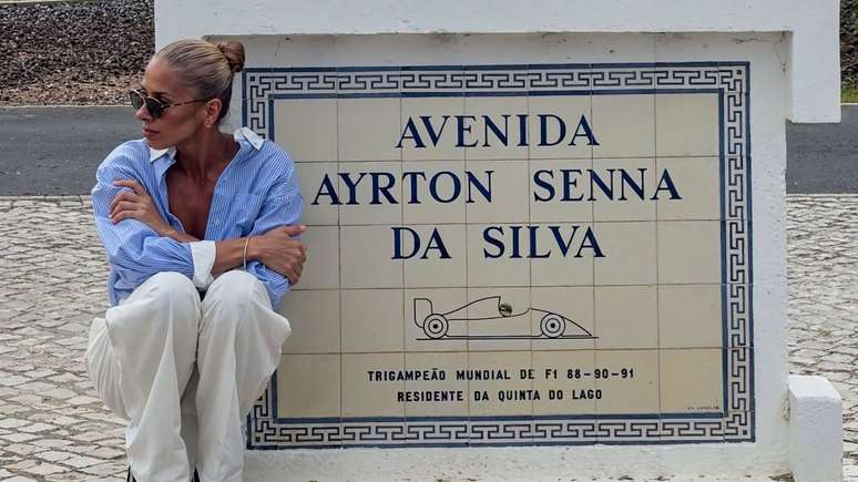 'Meu Ayrton por Adriane Galisteu', s&eacute;rie sobre romance entre o casal, ganha data no streaming (Divulga&ccedil;&atilde;o)