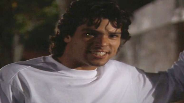 Téo (Maurício Matar) em 'A Viagem'