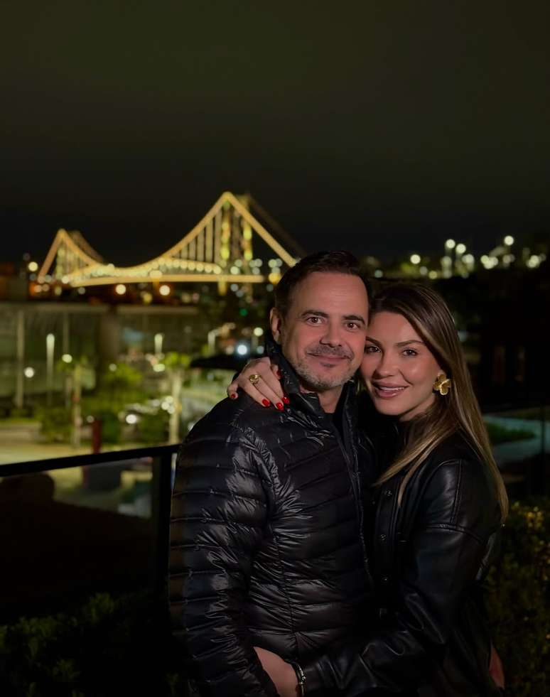 M&aacute;rvio L&uacute;cio e Aline Miroski em Florian&oacute;polis