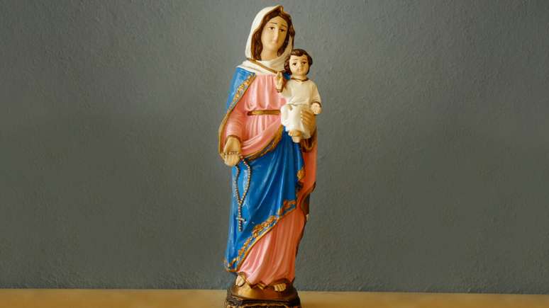 A prece do Rosário é um presente à Nossa Senhora