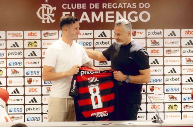 Boto reveals behind the scenes of Saul’s hiring for Flamengo