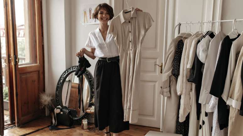 Are you tired of black and white? See the neutral colors to be included in the wardrobe