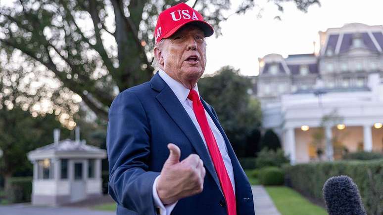 Os reféns israelenses poderão ser libertados 'muito em breve', segundo Donald Trump