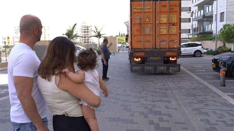 Um total de 82.700 pessoas deixaram Israel enquanto apenas 60.000 se mudaram para o pa&iacute;s entre 2023 e 2024, segundo o Escrit&oacute;rio Central de Estat&iacute;sticas de Israel.