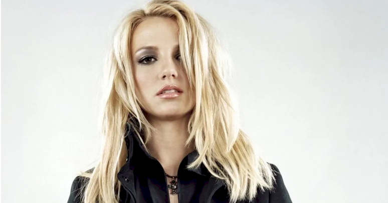 Britney Spears preocupa fãs ao aparecer com hematomas pelo corpo