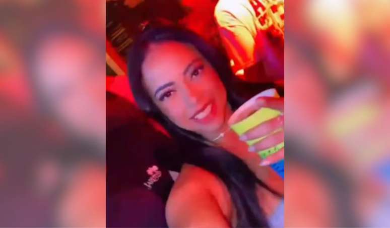 Bruna Araújo, 30 anos, morreu nesta segunda-feira