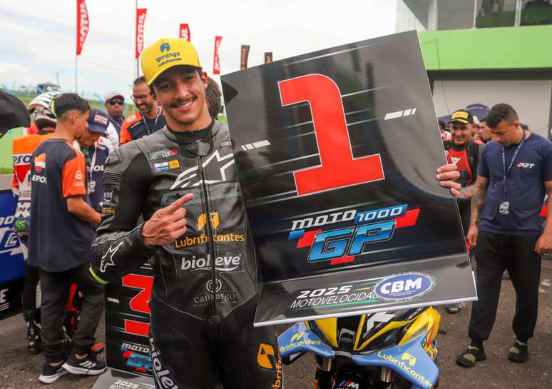 Theo Manna vence em Santa Cruz do Sul