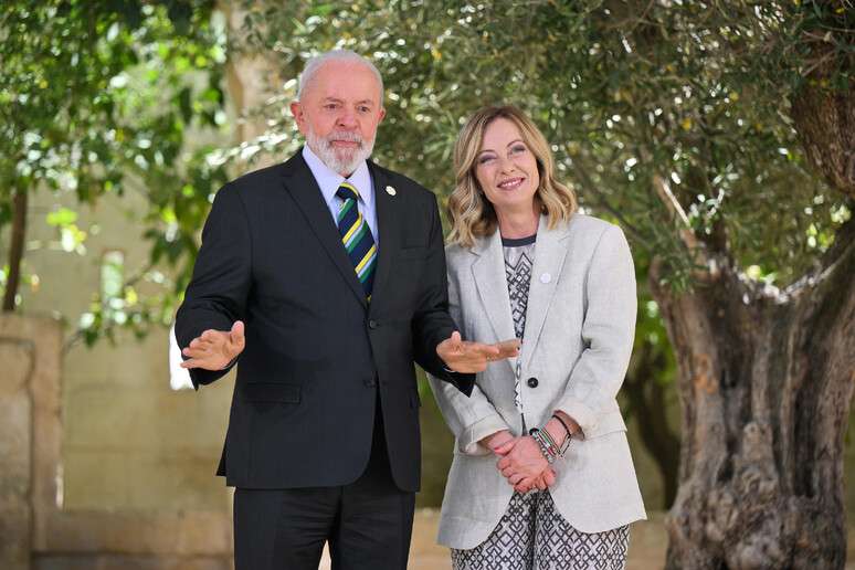 Lula durante reunião com Meloni no G7 de Borgo Egnazia, na Itália, entre 13 e 15 de junho